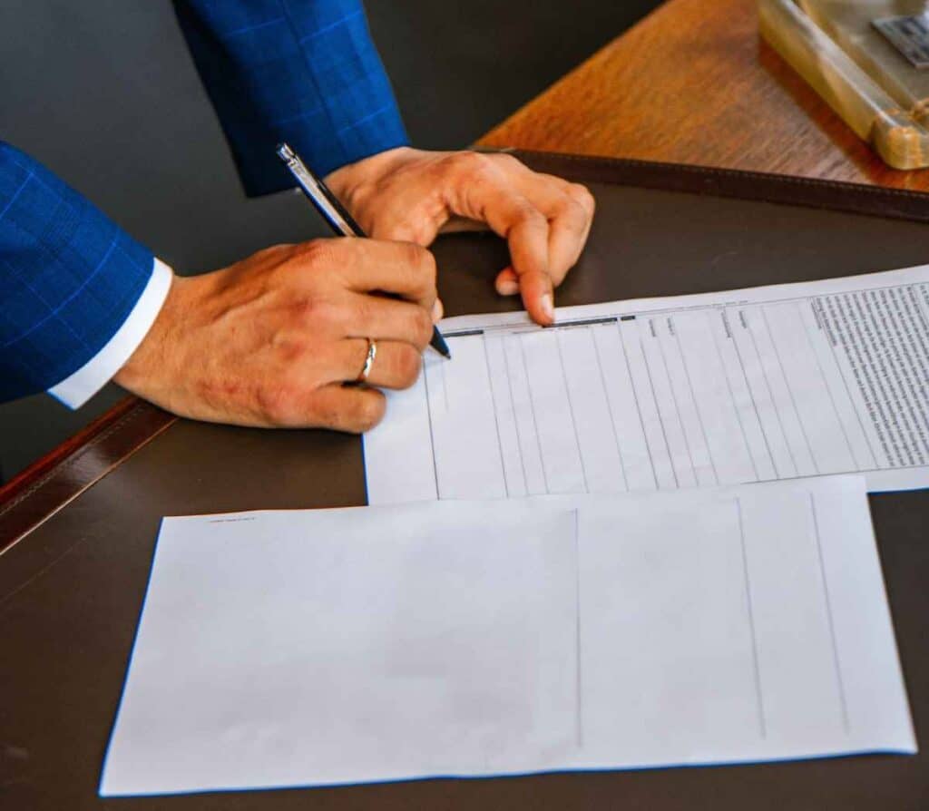 How To Manage Contract Separation Getting It Right